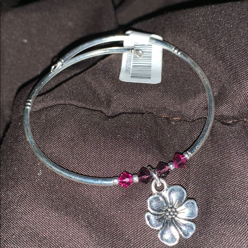 Pretty Flower Bracelet